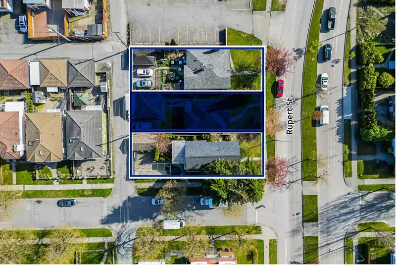 4424 RUPERT STREET - photo 3 of 4