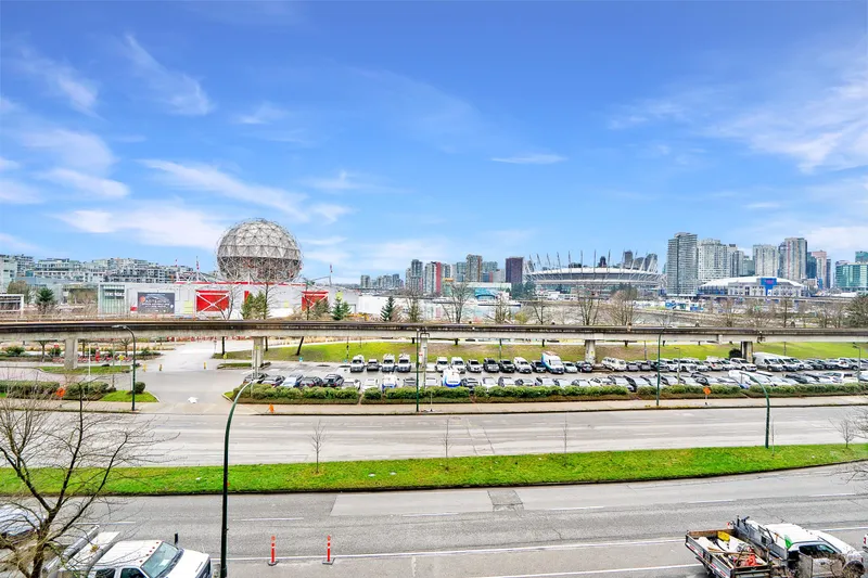 403 1188 QUEBEC STREET - photo 1 of 25