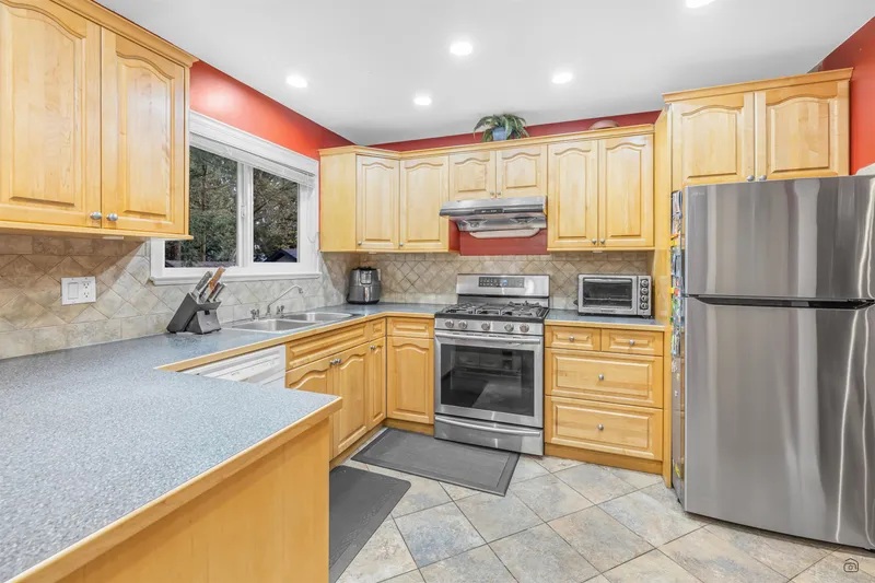 13277 64A AVENUE - photo 1 of 1