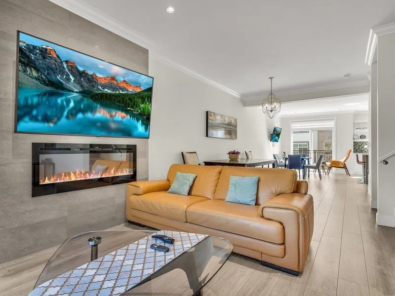 25 15633 MOUNTAIN VIEW DRIVE - photo 3 of 25