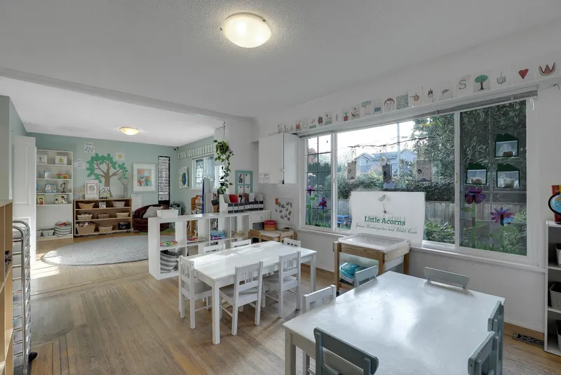 1554 STEVENS STREET - photo 3 of 25