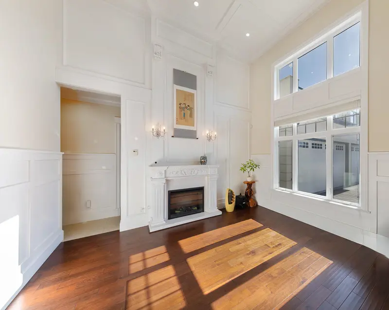 9631 SAUNDERS ROAD - photo 4 of 25