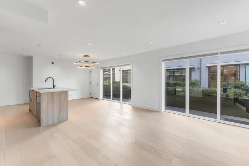 7357 OAK STREET - photo 3 of 12