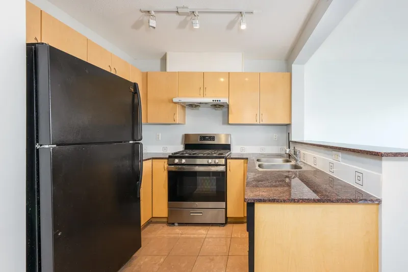 505 8288 SABA ROAD - photo 2 of 21