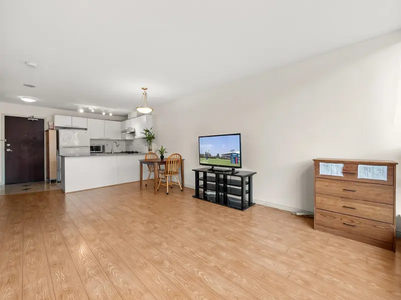 905 8100 SABA ROAD - photo 4 of 21