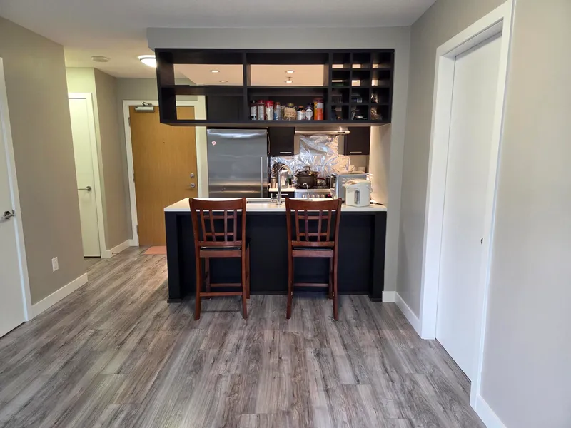 510 6188 NO. 3 ROAD - photo 4 of 14