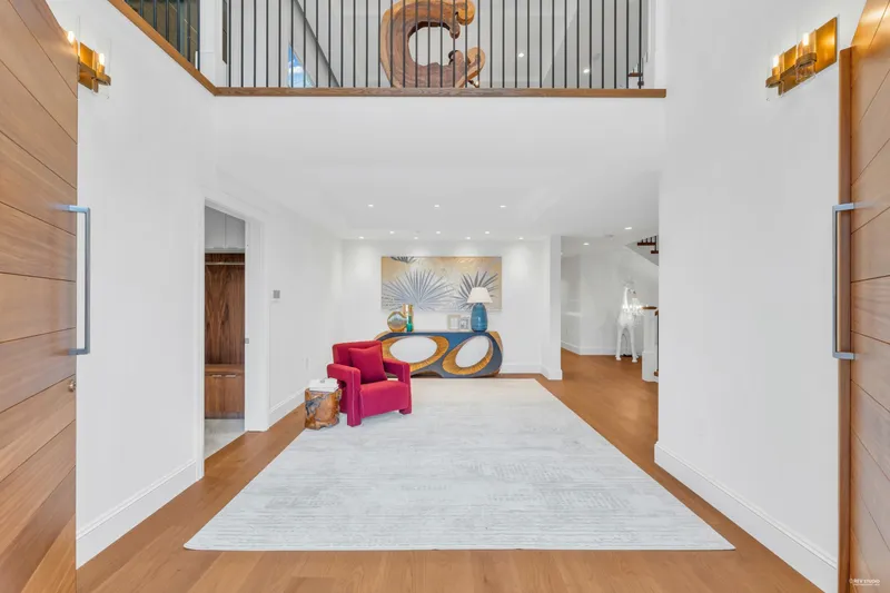 565 ROBIN HOOD ROAD - photo 3 of 25