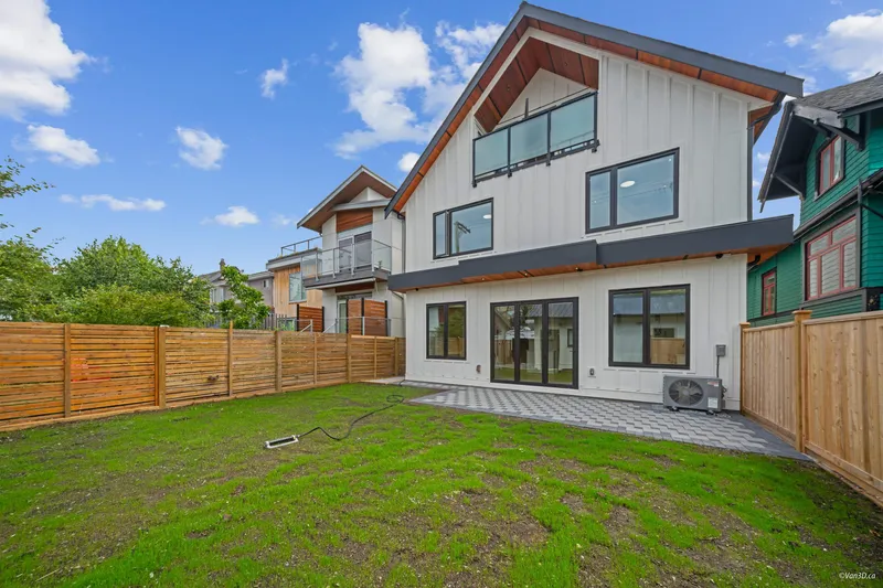 2 4463 WALDEN STREET - photo 2 of 25