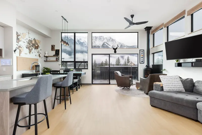 50 4000 SUNSTONE WAY - photo 1 of 25