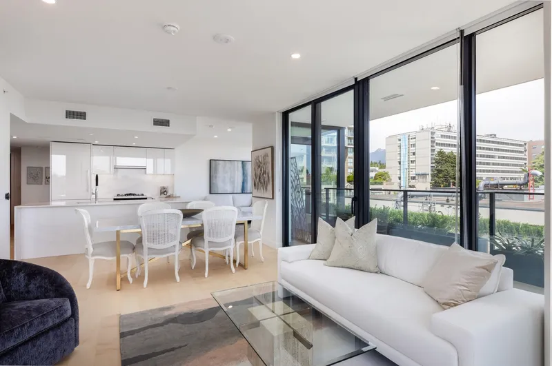 302 135 E 13 STREET - photo 3 of 25