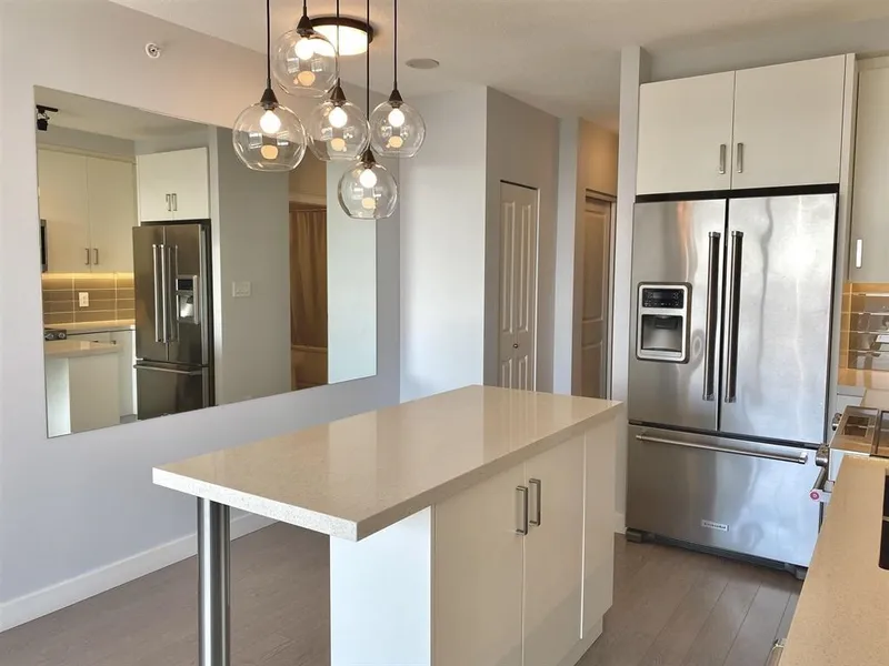 1610 11967 80 AVENUE - photo 4 of 12