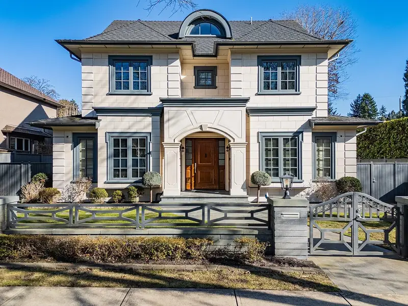 6886 ANGUS DRIVE - photo 1 of 25