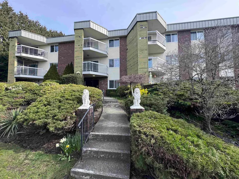 103 327 NINTH STREET - photo 2 of 25