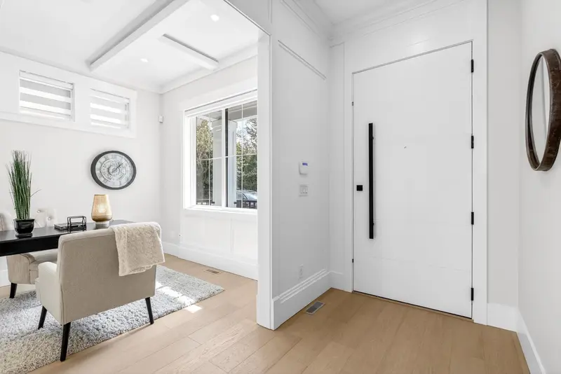 16717 25A AVENUE - photo 4 of 25