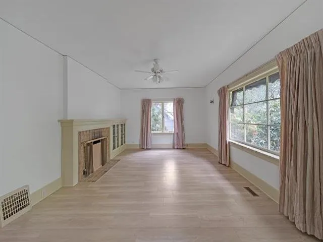 5030 BLENHEIM STREET - photo 3 of 12