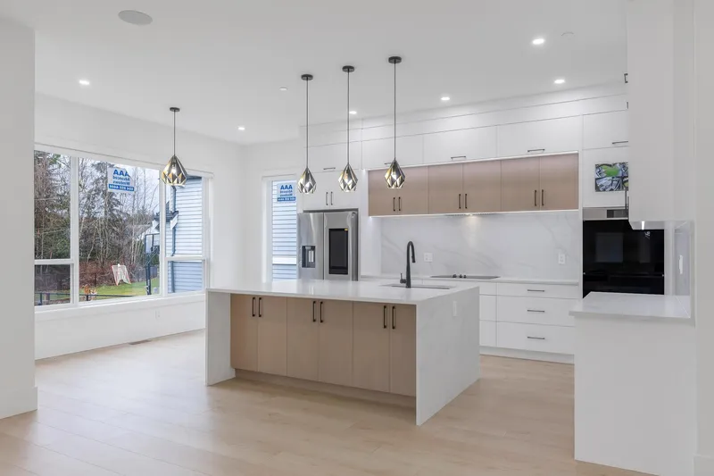 8699 MACHELL STREET - photo 4 of 25