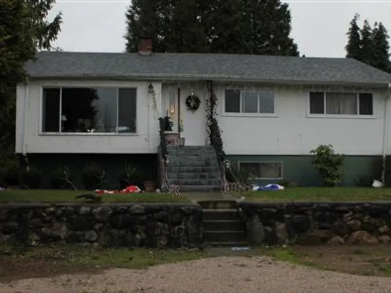 529 BROOKMERE AVENUE - photo 2 of 2