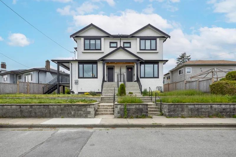 4541 HOY STREET - photo 1 of 25