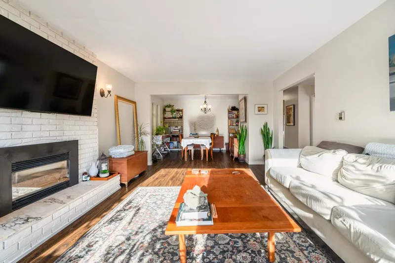 13257 14A AVENUE - photo 1 of 17