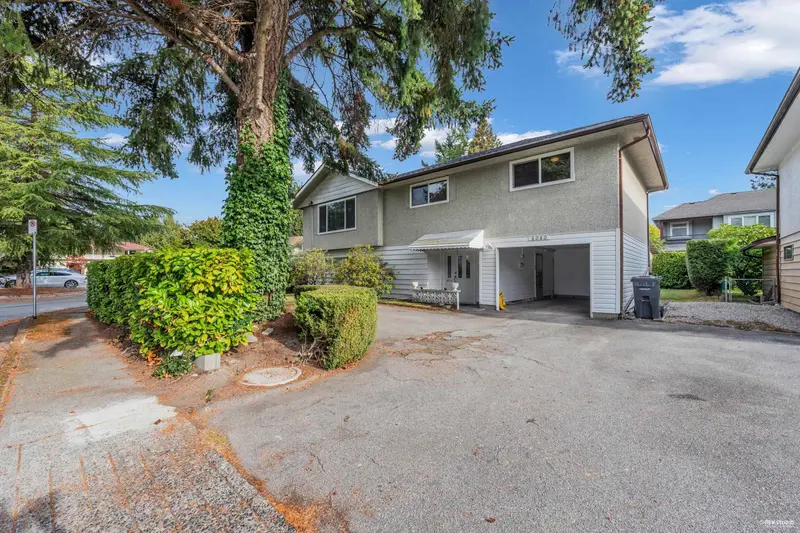 6080 CANIM PLACE - photo 2 of 18