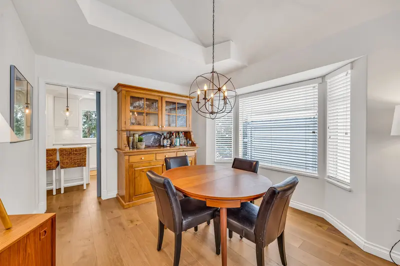 117 ASPENWOOD DRIVE - photo 4 of 25