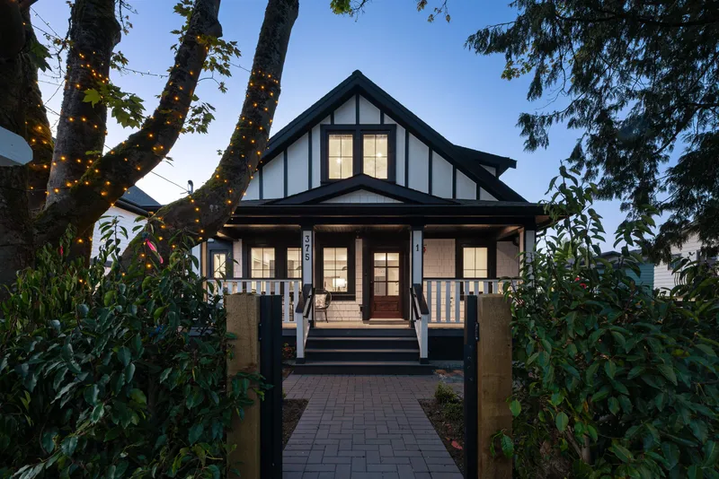 1 375 E 33RD AVENUE - photo 2 of 25