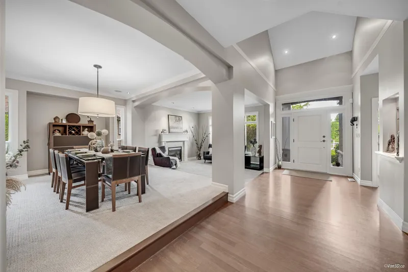 15828 SOMERSET PLACE - photo 4 of 25