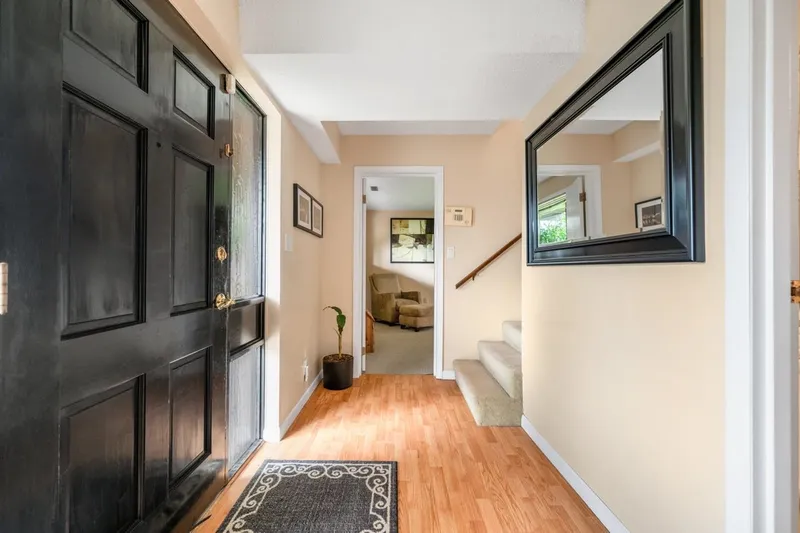 6680 COLTSFOOT DRIVE - photo 3 of 25