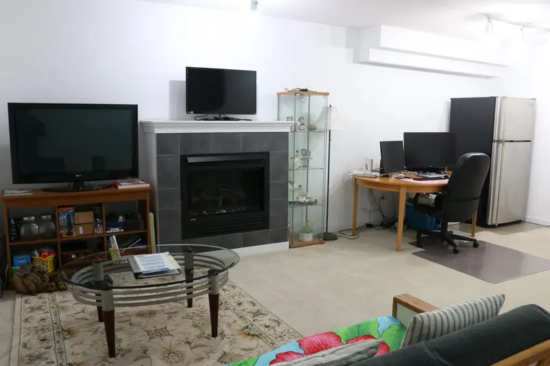 18 12040 68 AVENUE - photo 3 of 22