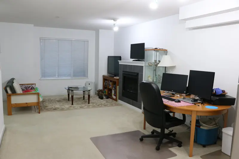 18 12040 68 AVENUE - photo 4 of 22