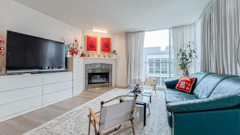 205 8430 JELLICOE STREET - photo 3 of 21