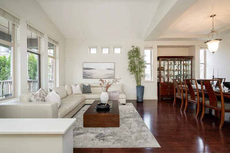 113 CRANBERRY COURT - photo 3 of 25