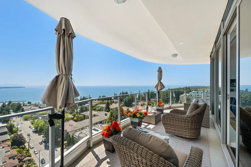 1601 1500 MARTIN STREET - photo 1 of 25