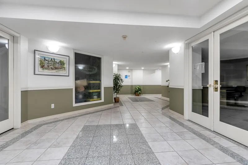 206 1150 LYNN VALLEY ROAD - photo 3 of 22