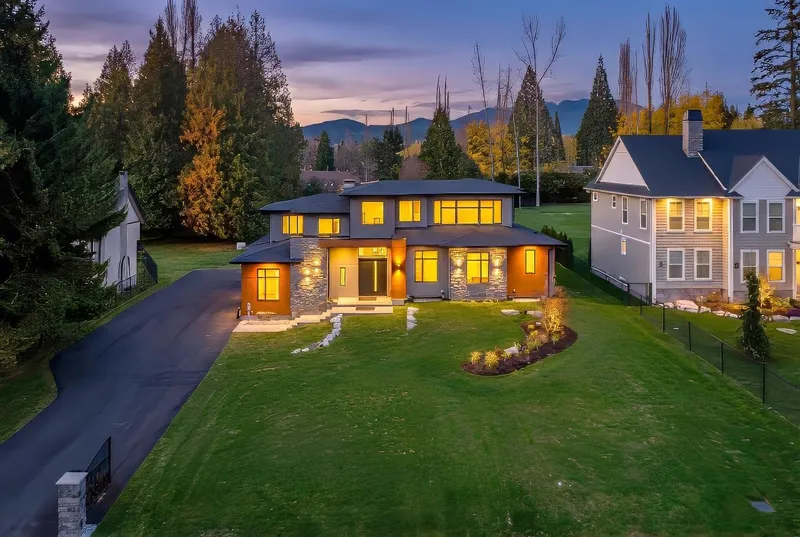 24331 124 AVENUE - photo 3 of 25