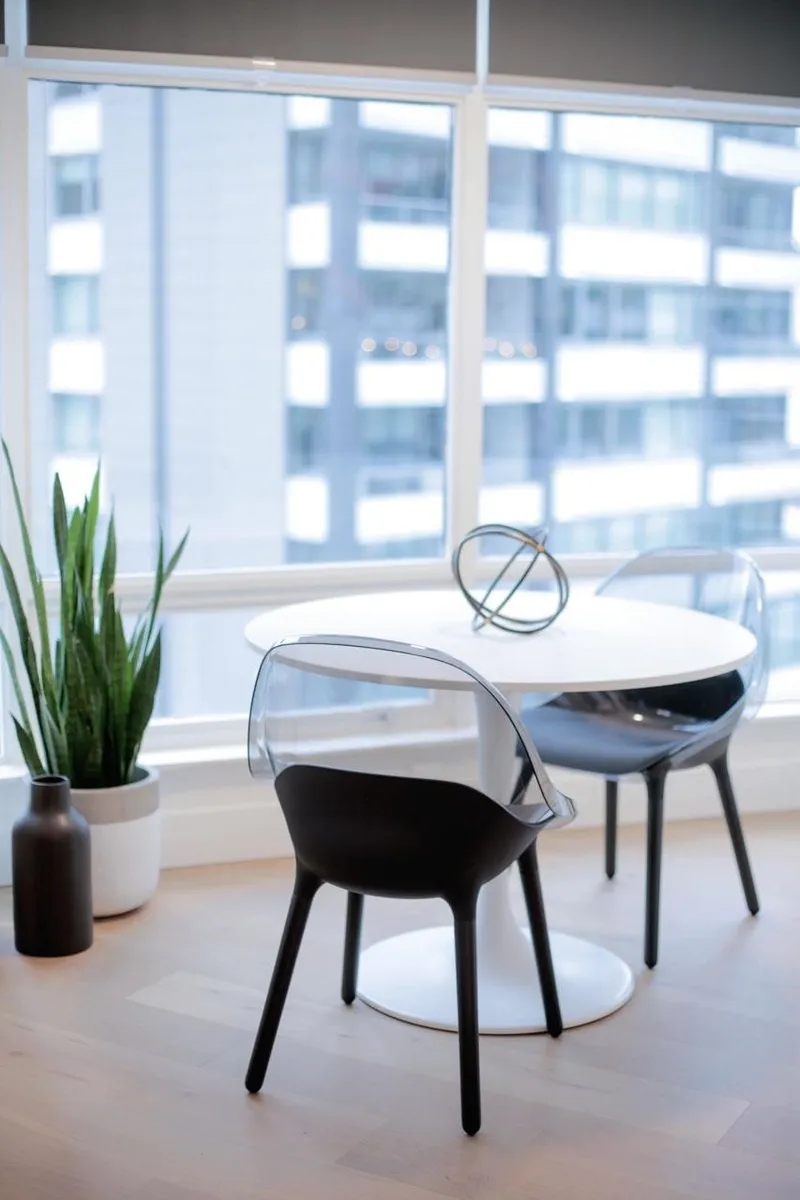 703 1288 ALBERNI STREET - photo 4 of 21