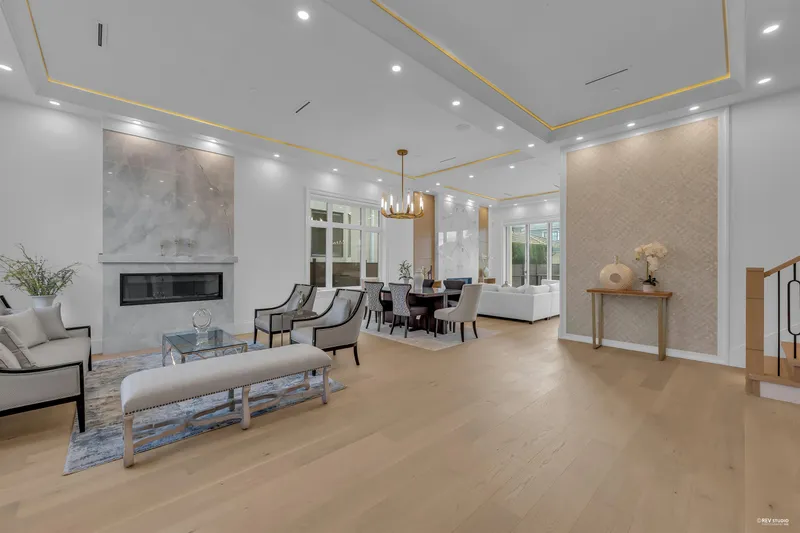 2246 W 20TH AVENUE - photo 2 of 25