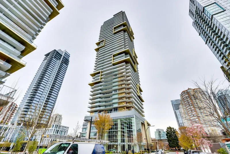 1006 6383 MCKAY AVENUE - photo 1 of 25