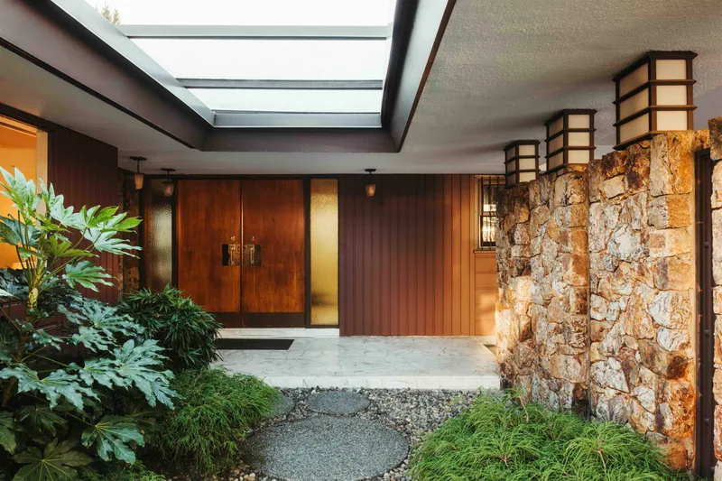 701 DANSEY AVENUE - photo 1 of 25