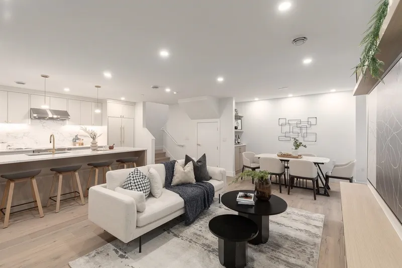 458 E 17TH AVENUE - photo 2 of 19