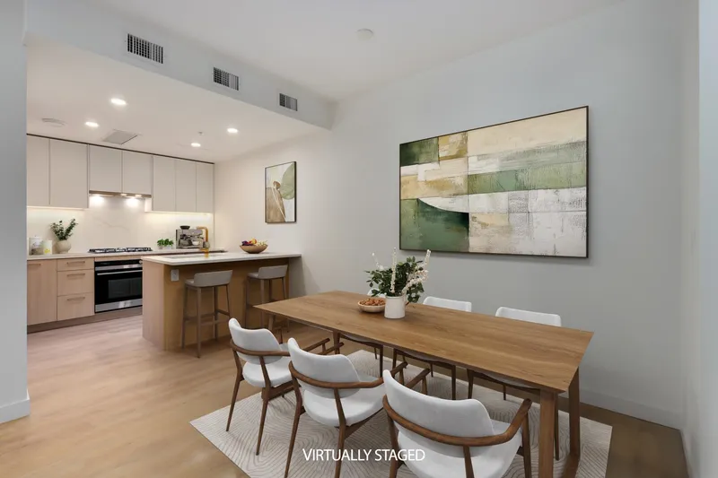 113 390 GUILBY STREET - photo 3 of 25