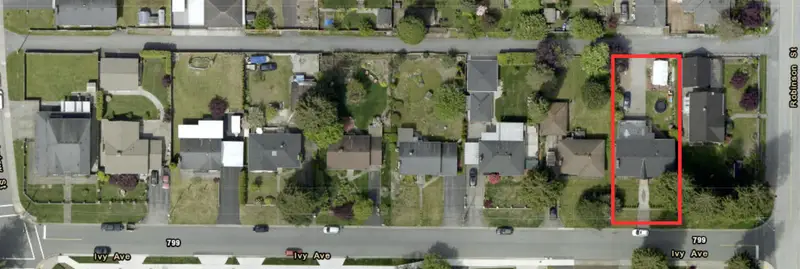 729 IVY AVENUE - photo 1 of 2