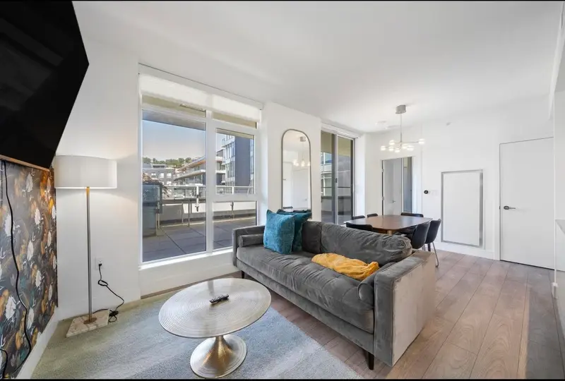 409 3581 E KENT AVENUE NORTH - photo 3 of 21