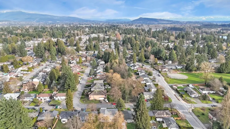 11735 210 STREET - photo 4 of 25