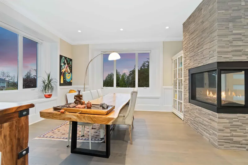 3038 167B STREET - photo 4 of 25