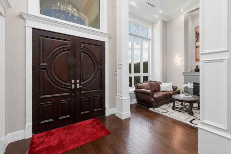 7291 PARRY STREET - photo 3 of 25