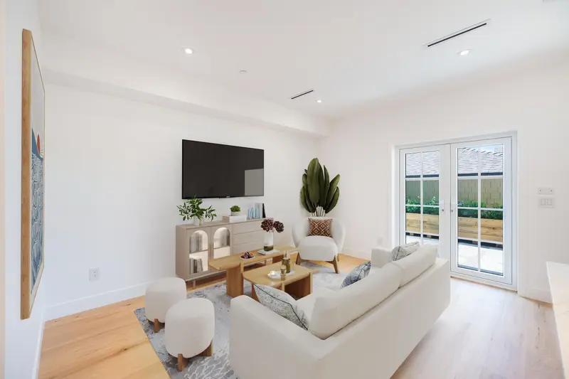 261 W 6TH STREET - photo 2 of 23