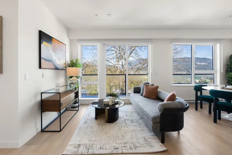 PH 608 2002 ST. GEORGE STREET - photo 4 of 25