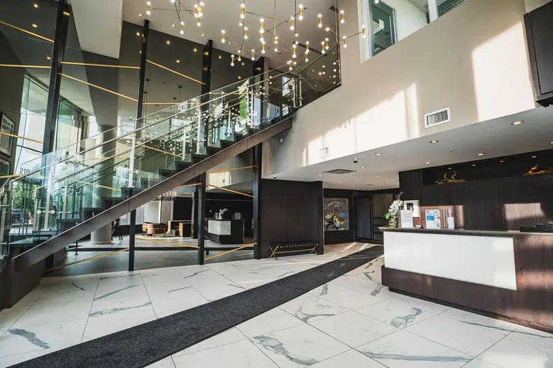 608 210 SALTER STREET - photo 4 of 25