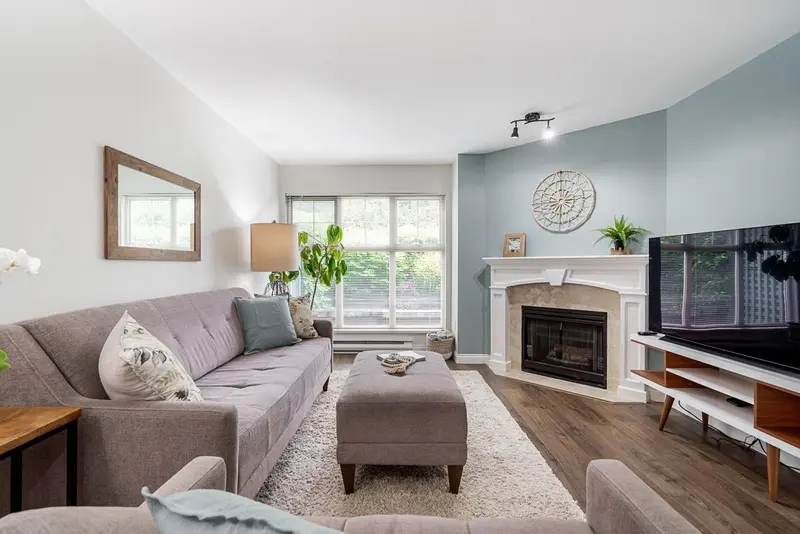 56 65 FOXWOOD DRIVE - photo 3 of 25